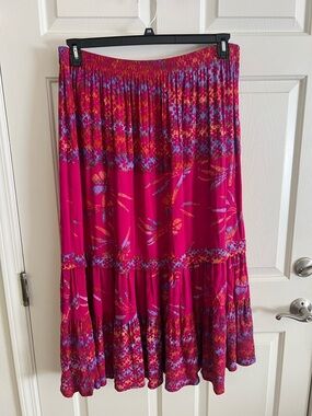 Vibrant Fuchsia Floral Bohemian Feastival Spring Plus Size Tiered Maxi Skirt